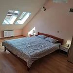 Boczna 9 *